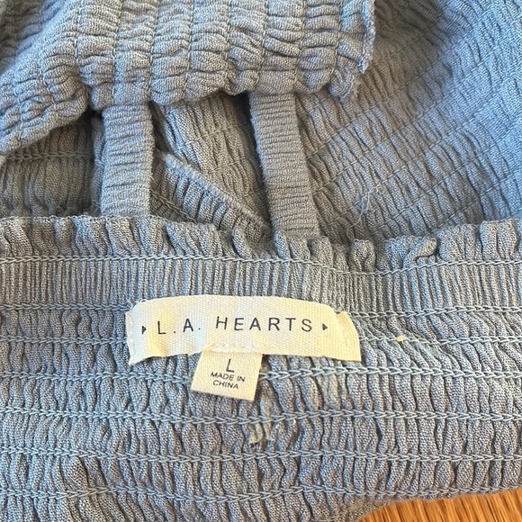 Light Blue LA Hearts Top - Picture 4 of 4